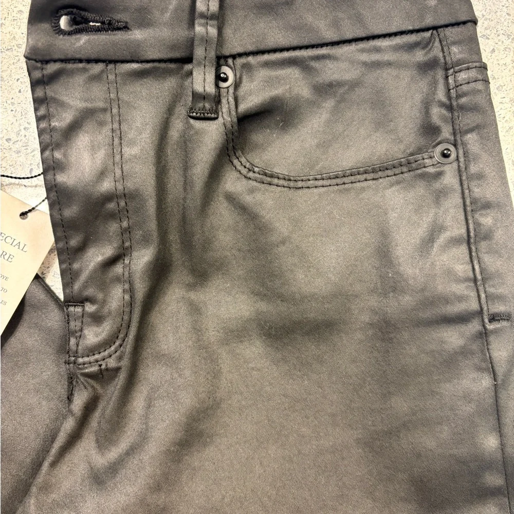 NWT Gianni Bini Black Patent Skinny mid rise Jean/pant new with tags. - Picture 8 of 13